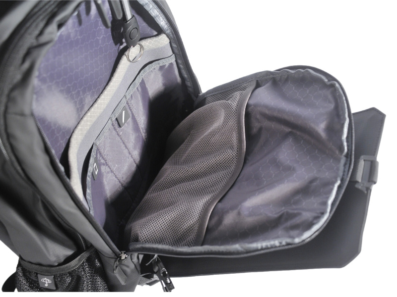 SH-BA-10-008 PHOTOVOLTAIC BACKPACK 